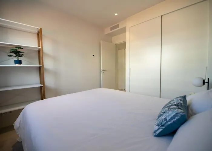 Flat Deluxe&pool Sea View Higueron West