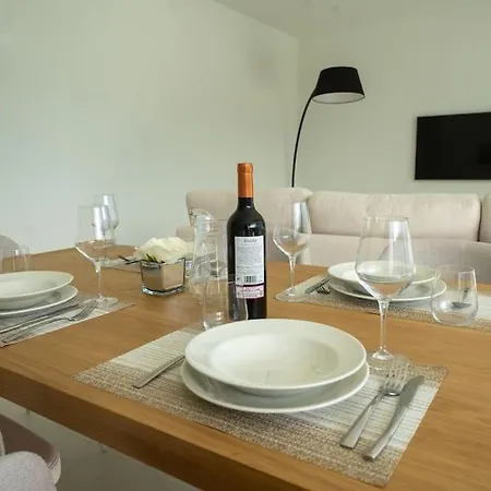 Flat Deluxe&pool Sea View Higueron West Appartamento