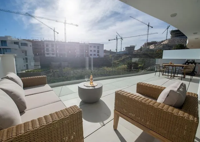 Flat Deluxe&pool Sea View Higueron West *